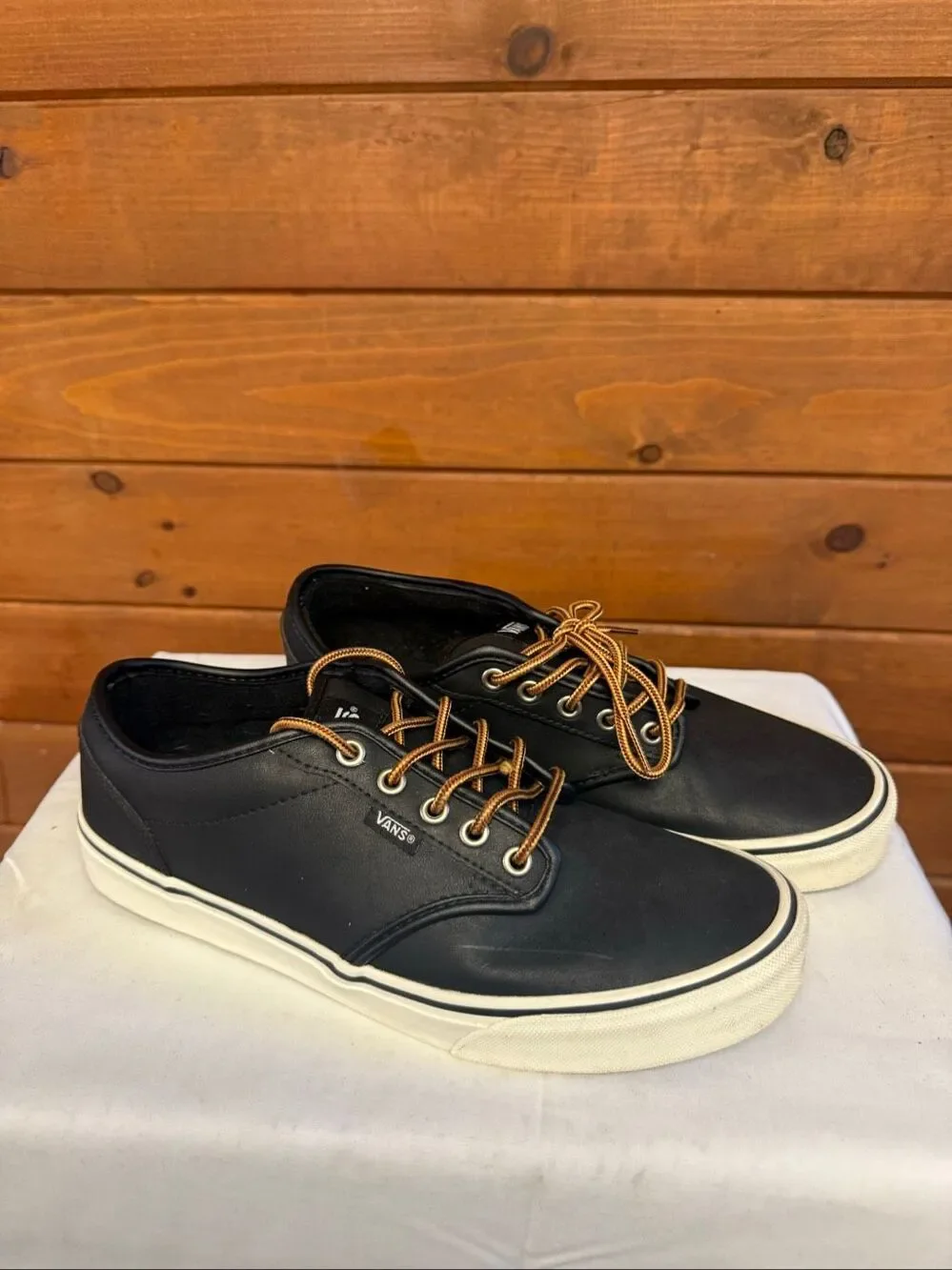 Vans Men’s  Atwood Leather Black  Sneakers  Sz 9